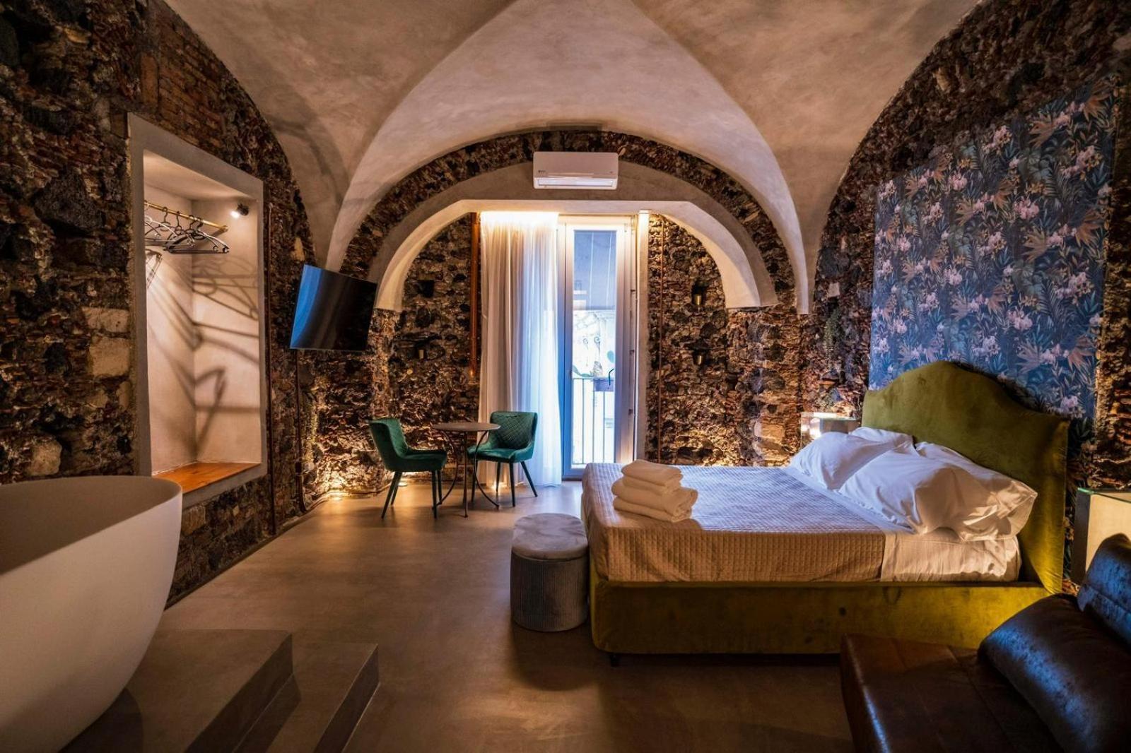 Charme Catania Central Suites Eksteriør bilde