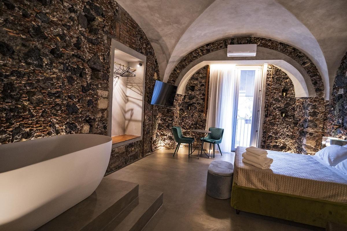 Charme Catania Central Suites Eksteriør bilde